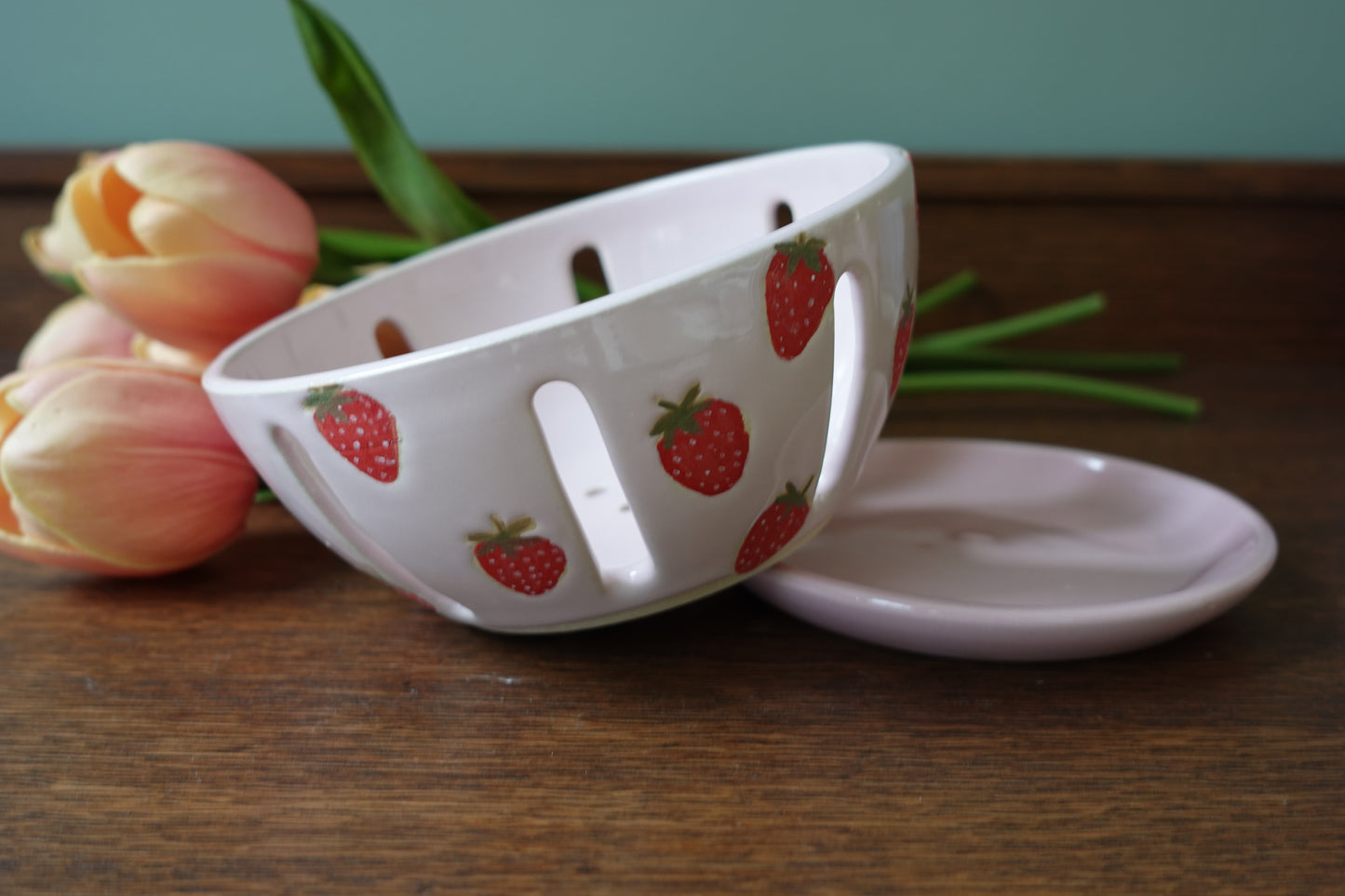 Berry Bowl With Saucer